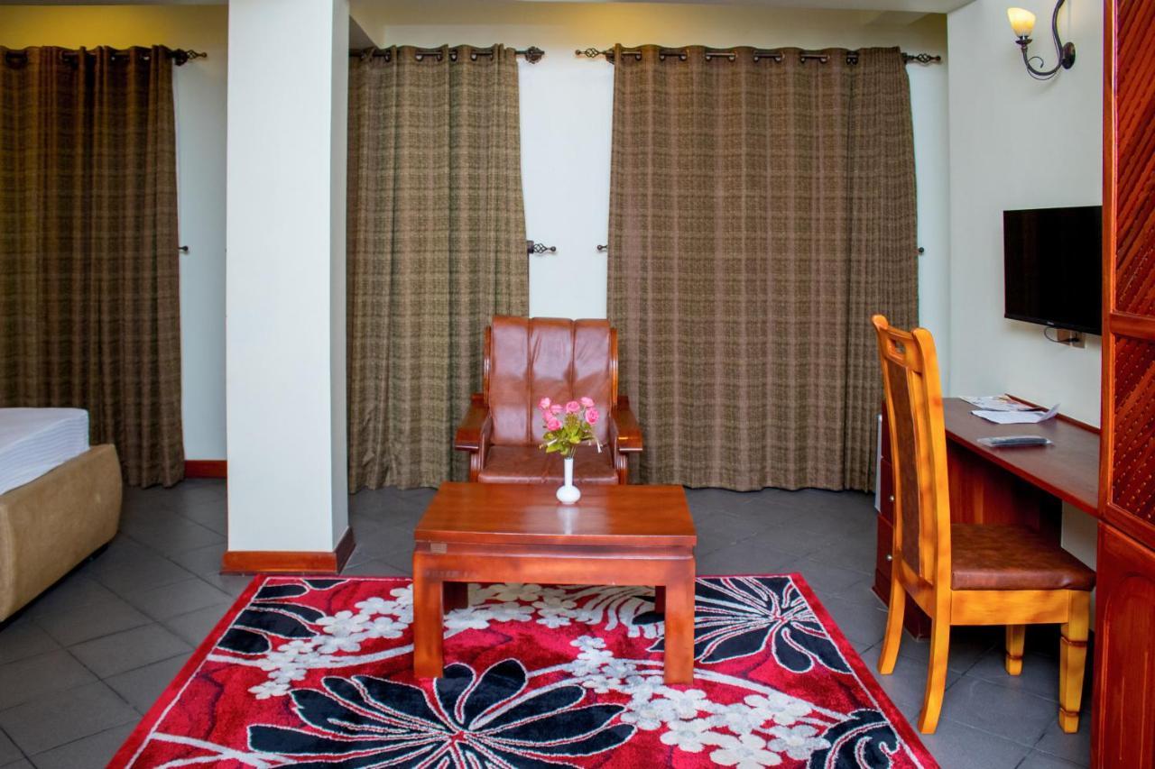Seven Skies Hotel Arusha Exterior foto